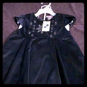 Beautiful 2 piece girl black & white outfit